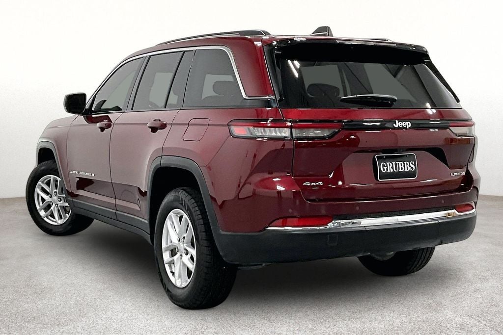 2023 Jeep Grand Cherokee Laredo