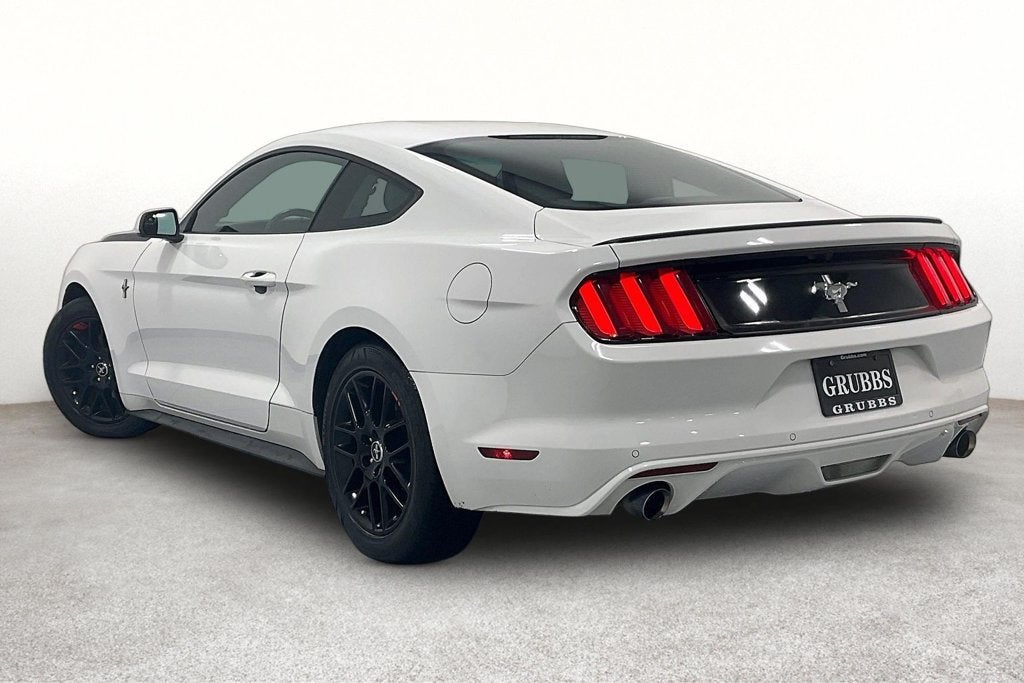 2015 Ford Mustang V6