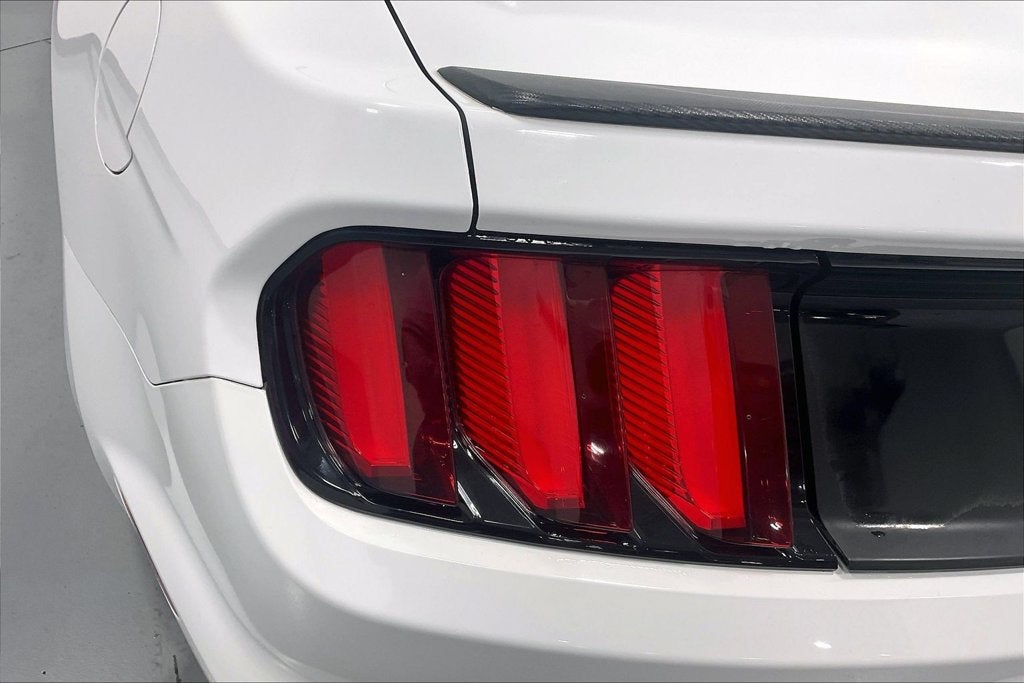 2015 Ford Mustang V6
