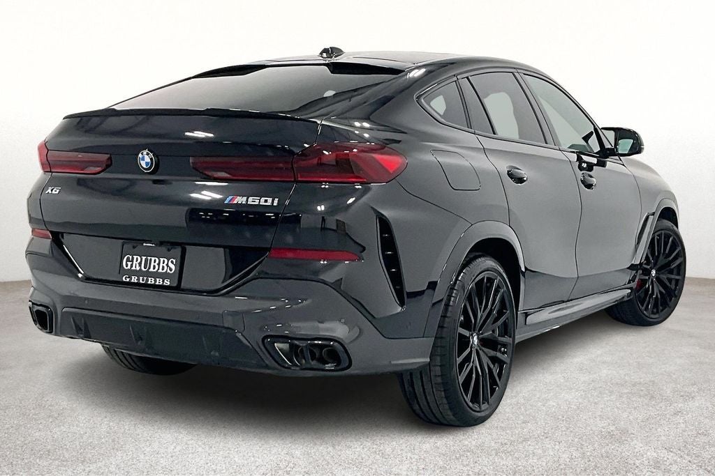 2025 BMW X6 M60i