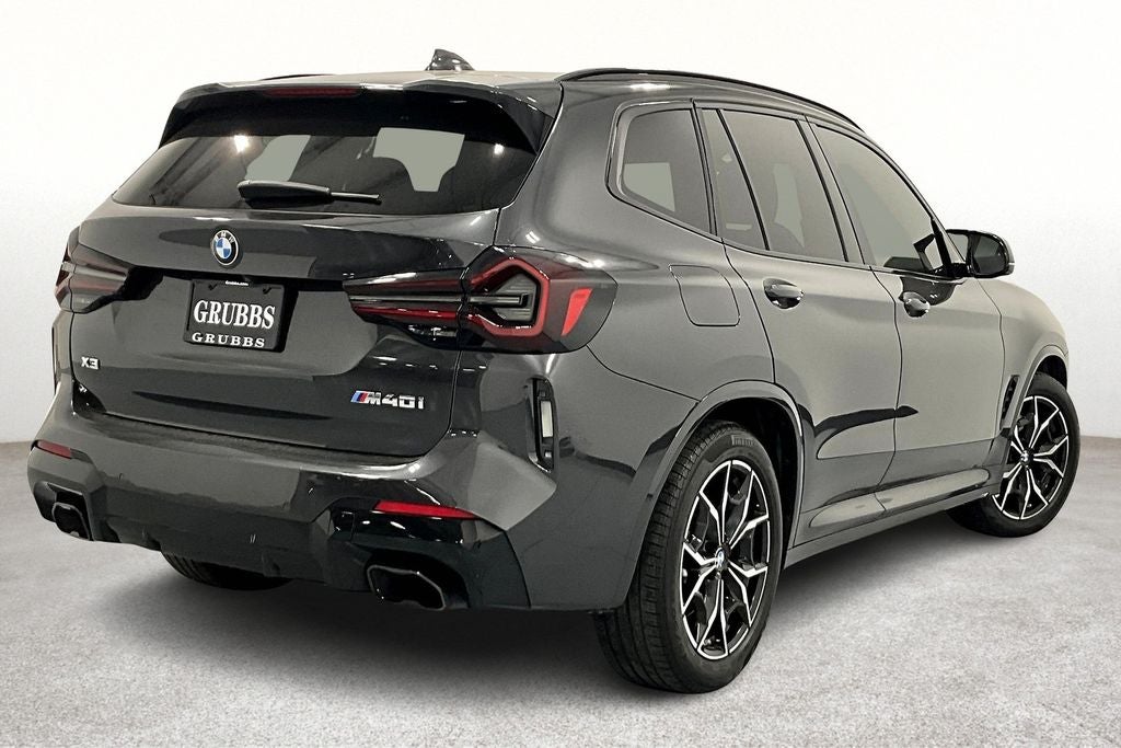 2023 BMW X3 M40i