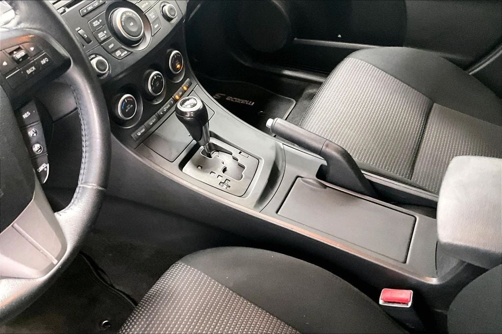 2013 Mazda Mazda3 i Touring