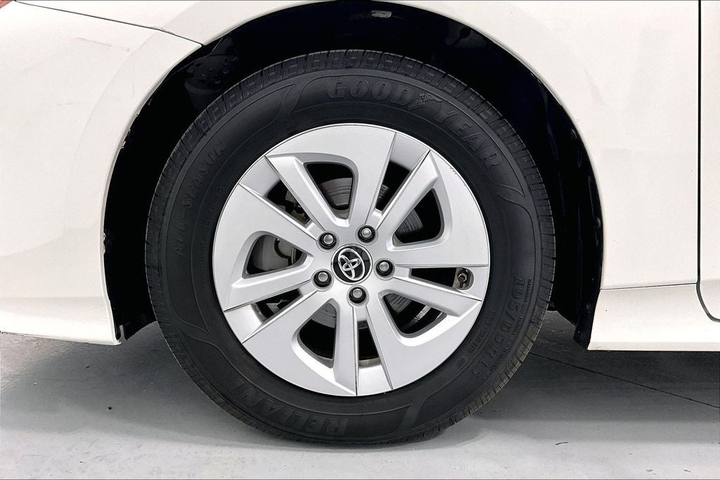2018 Toyota Prius One