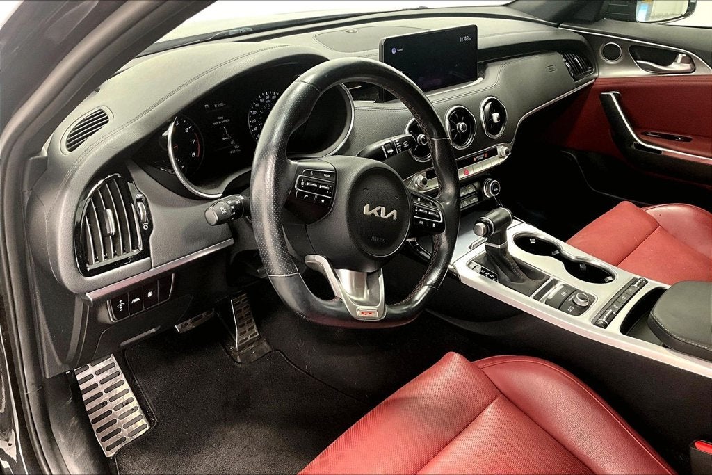 2022 Kia Stinger GT1