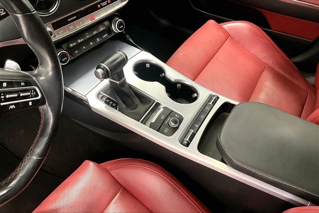 2022 Kia Stinger GT1