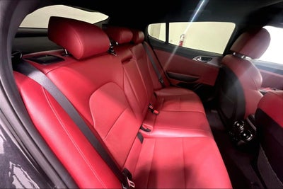 2022 Kia Stinger GT1