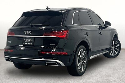 2024 Audi Q5 45 S line Premium quattro