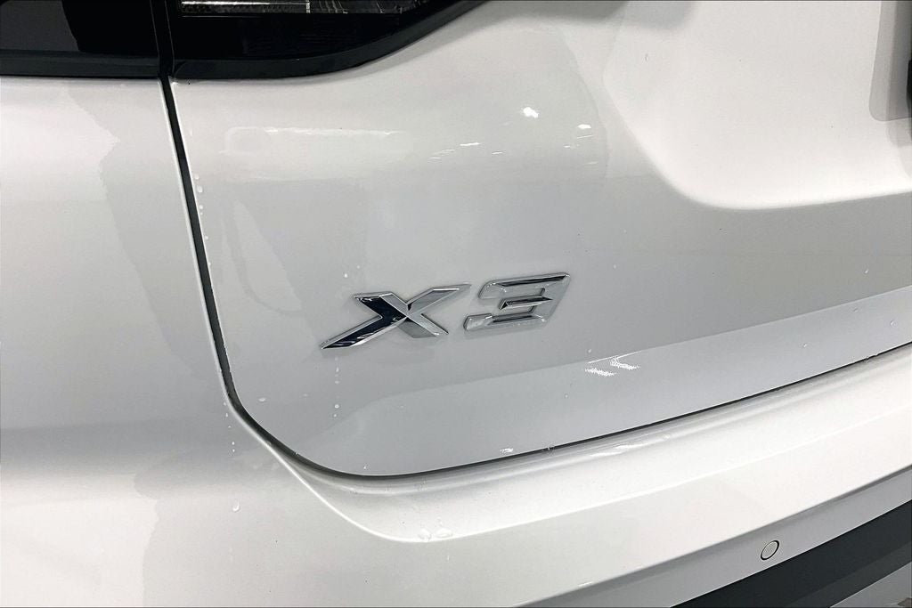 2023 BMW X3 sDrive30i