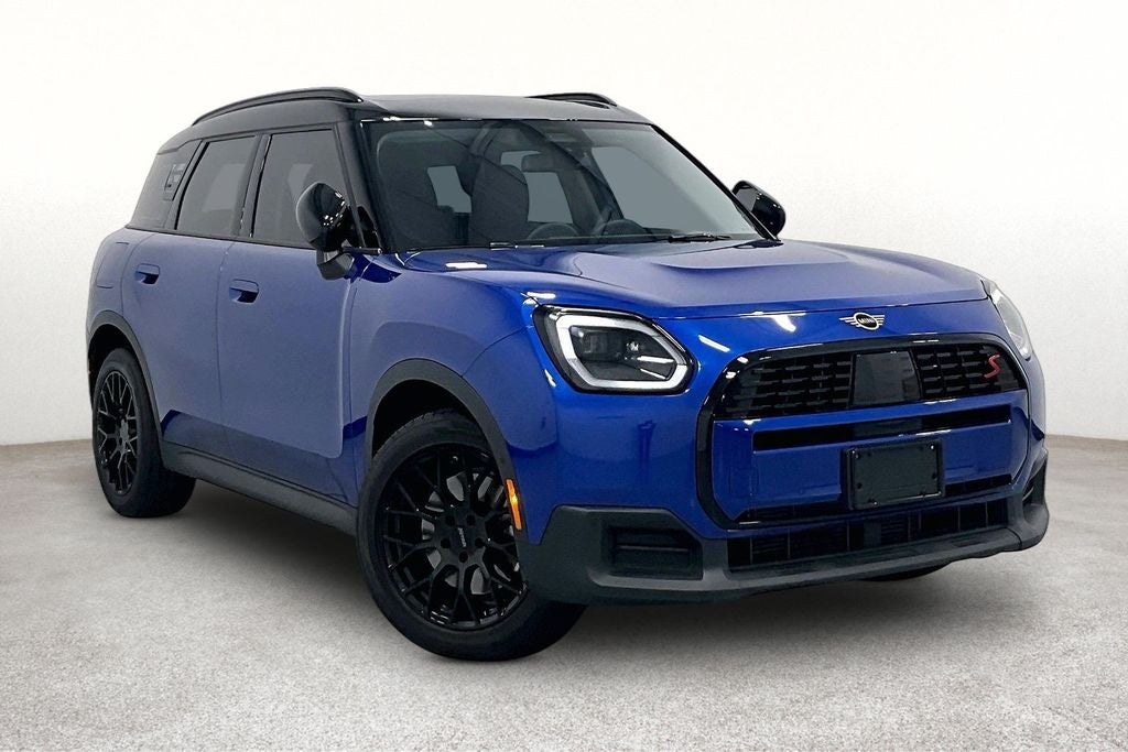 2025 MINI Cooper S Countryman Signature Plus