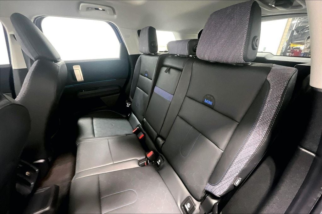 2025 MINI Cooper S Countryman Signature Plus