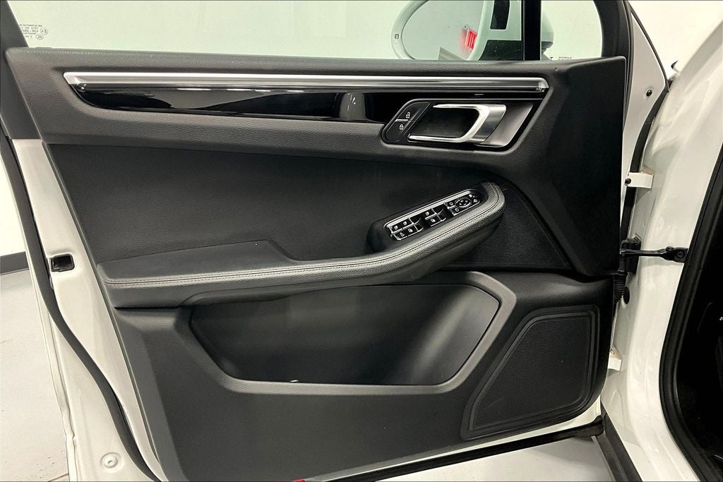 2019 Porsche Macan Base