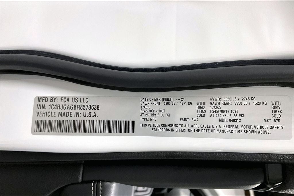 2024 Jeep Grand Cherokee Laredo