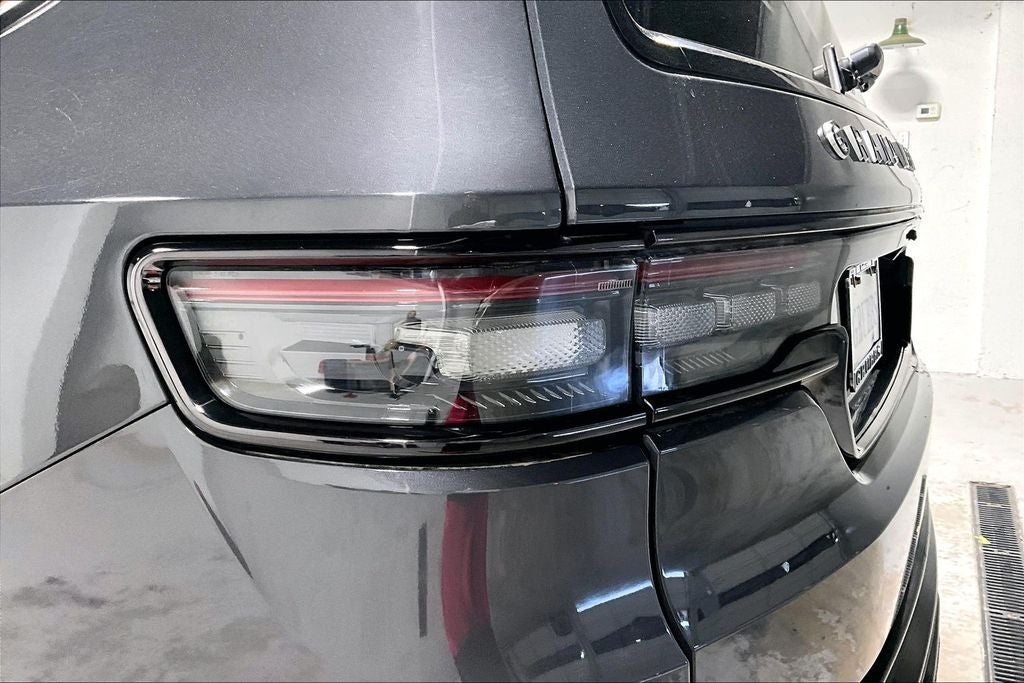 2024 Jeep Grand Wagoneer L Series III