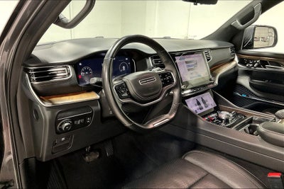 2022 Jeep Grand Wagoneer Series II