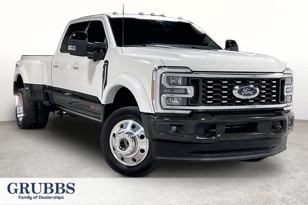2025 Ford F-450SD King Ranch DRW