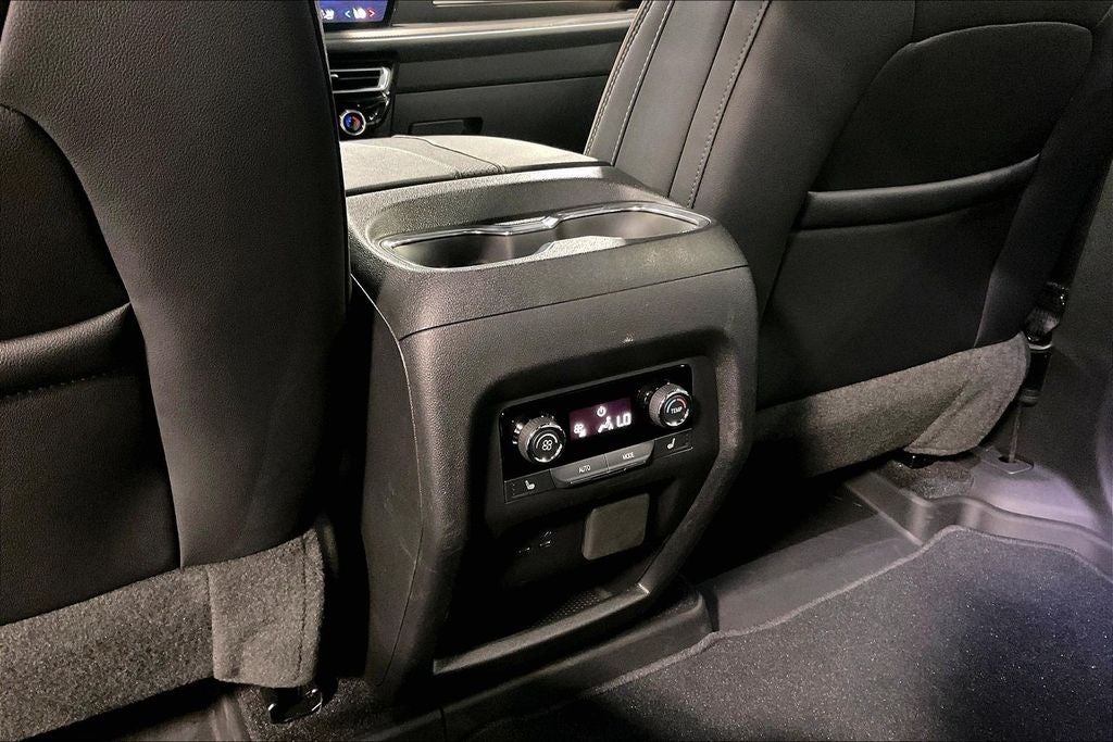 2025 Chevrolet Traverse High Country