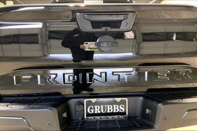 2025 Nissan Frontier S