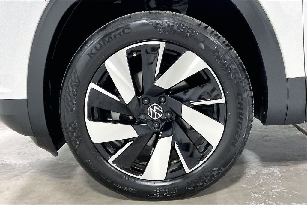 2025 Volkswagen Atlas Cross Sport 2.0T SEL