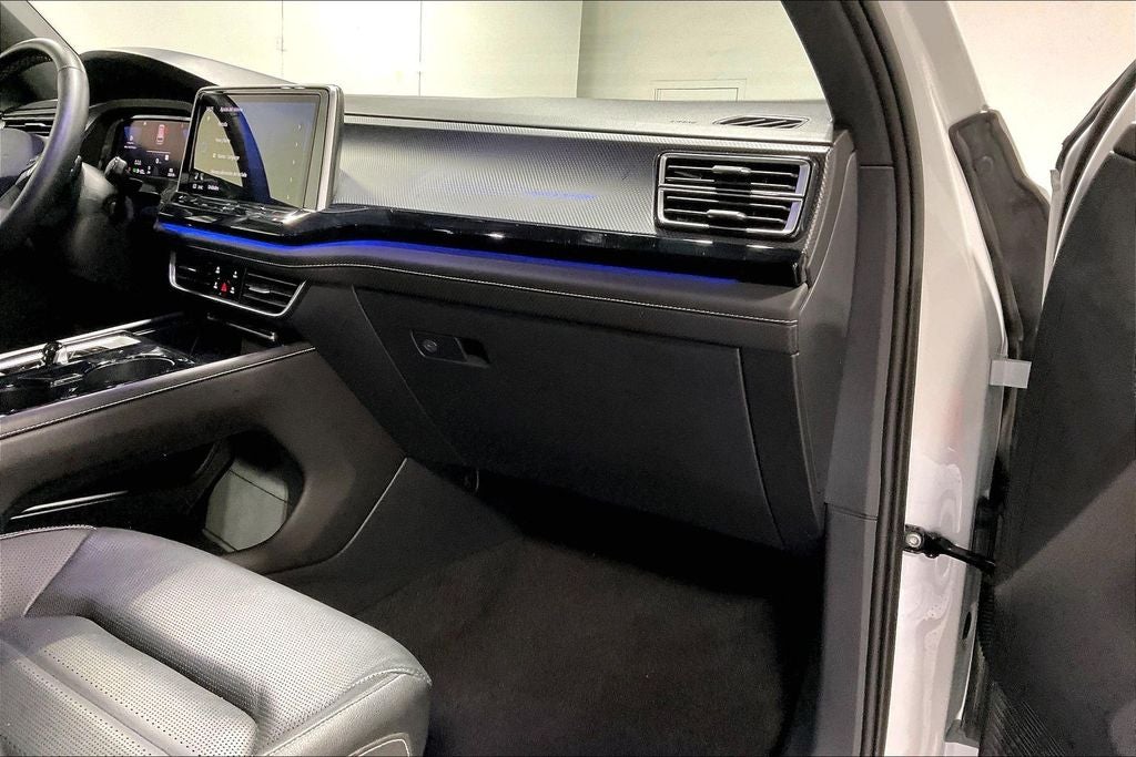 2025 Volkswagen Atlas Cross Sport 2.0T SEL
