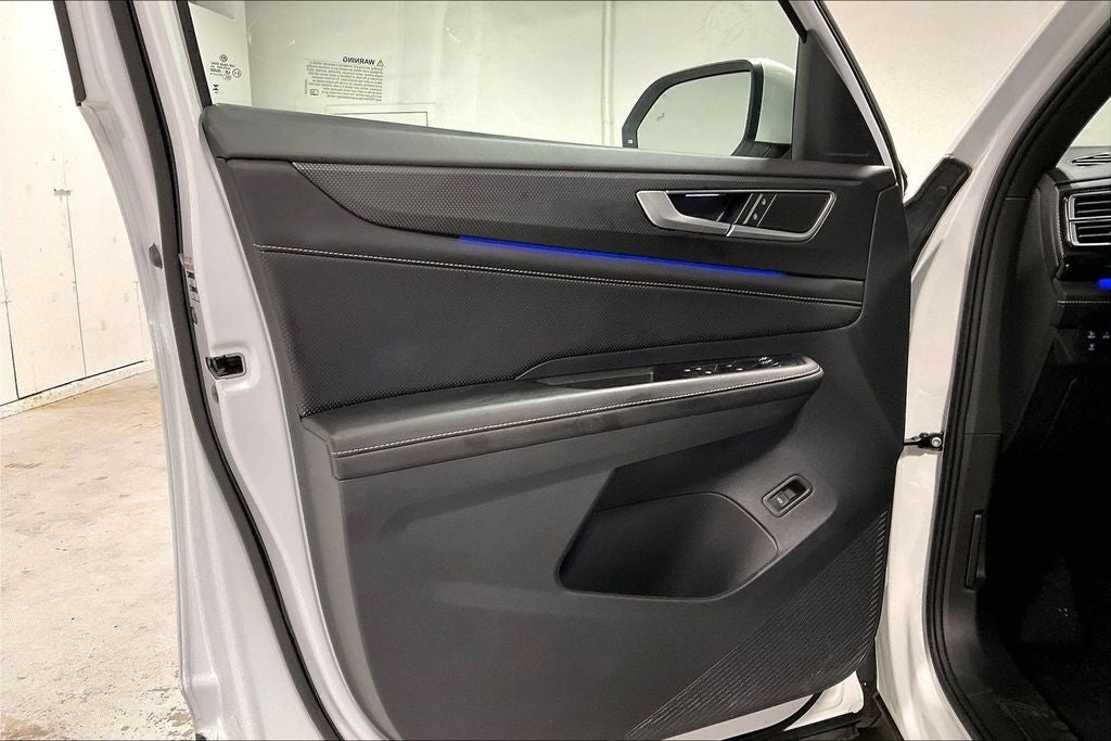 2025 Volkswagen Atlas Cross Sport 2.0T SEL