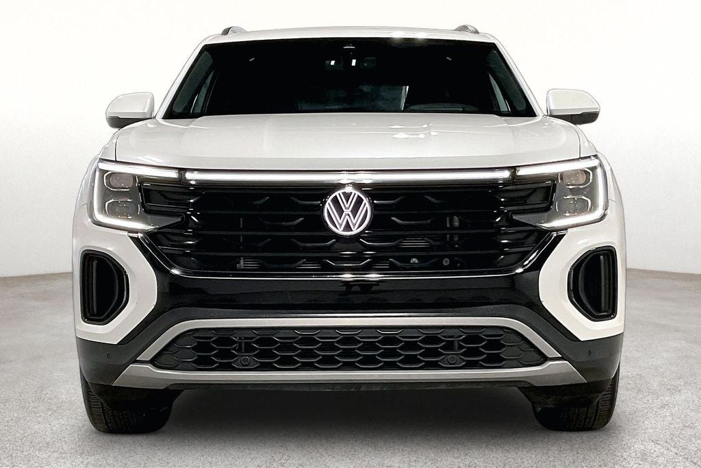 2025 Volkswagen Atlas Cross Sport 2.0T SEL
