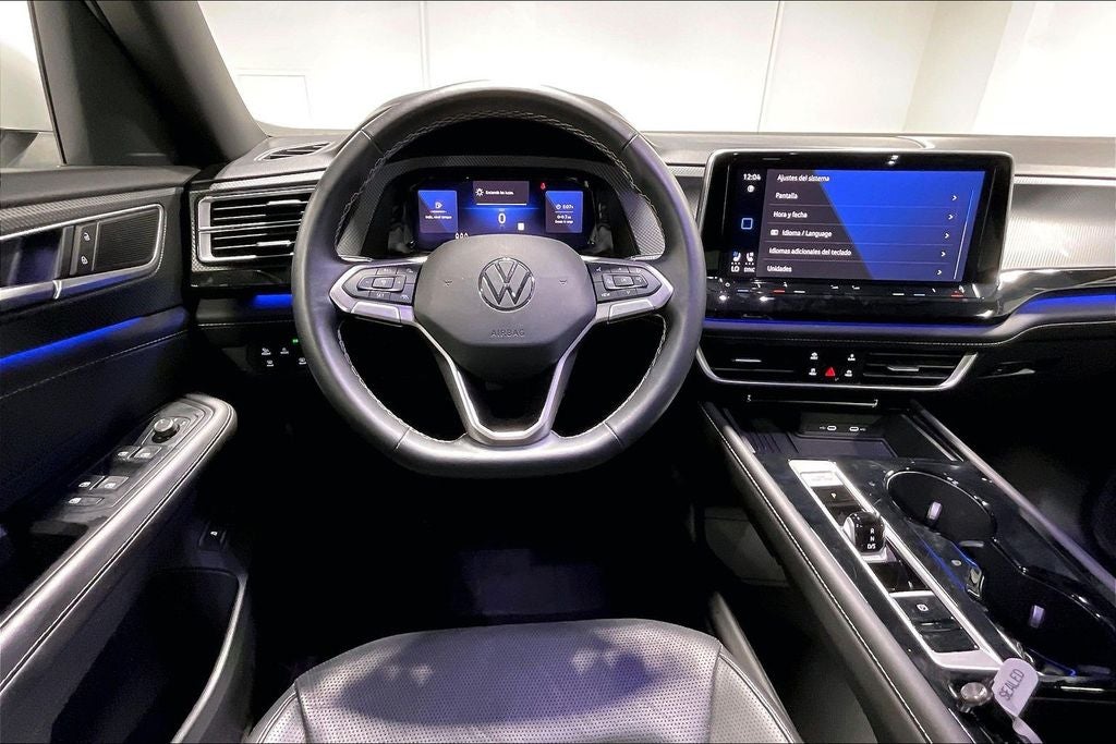 2025 Volkswagen Atlas Cross Sport 2.0T SEL