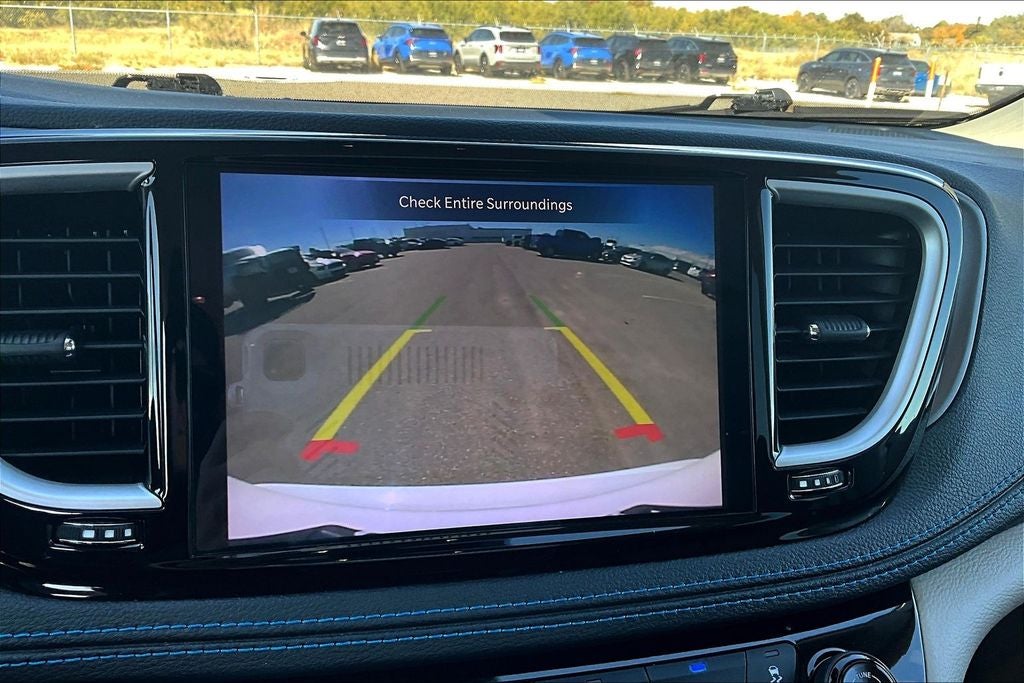 2021 Chrysler Pacifica Touring L