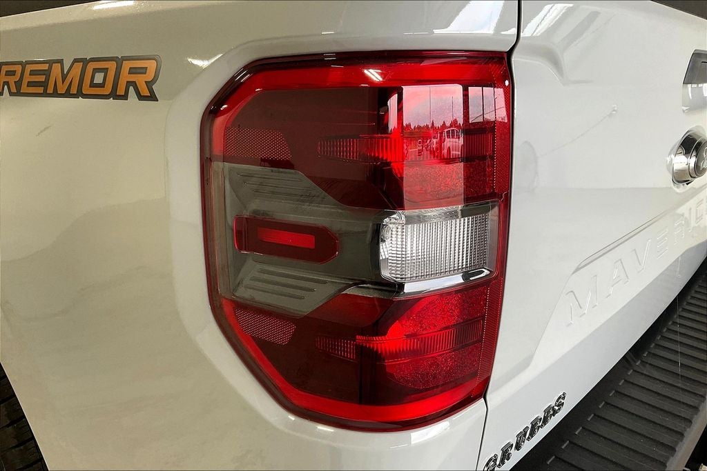 2023 Ford Maverick Lariat