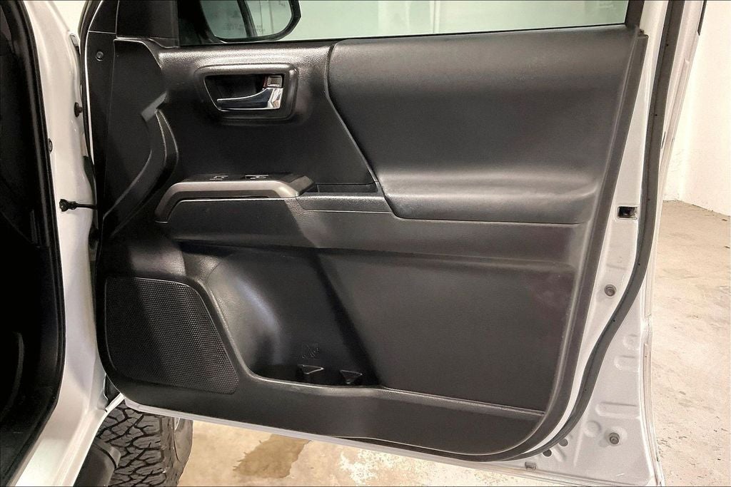 2022 Toyota Tacoma TRD Off-Road V6