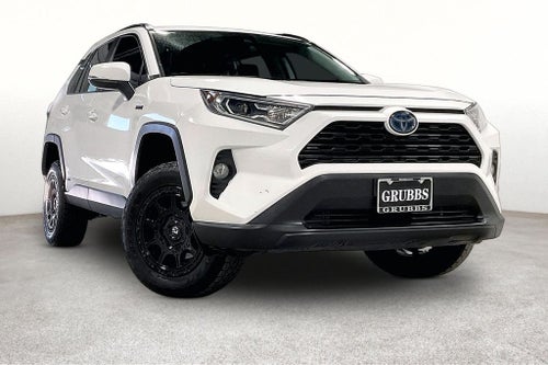 2020 Toyota RAV4 Hybrid XLE