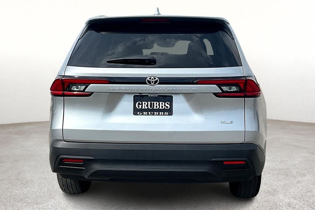 2025 Toyota Grand Highlander XLE