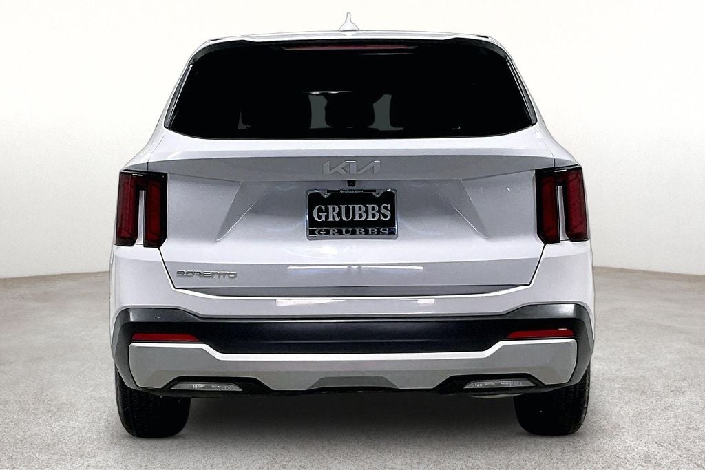 2024 Kia Sorento LX