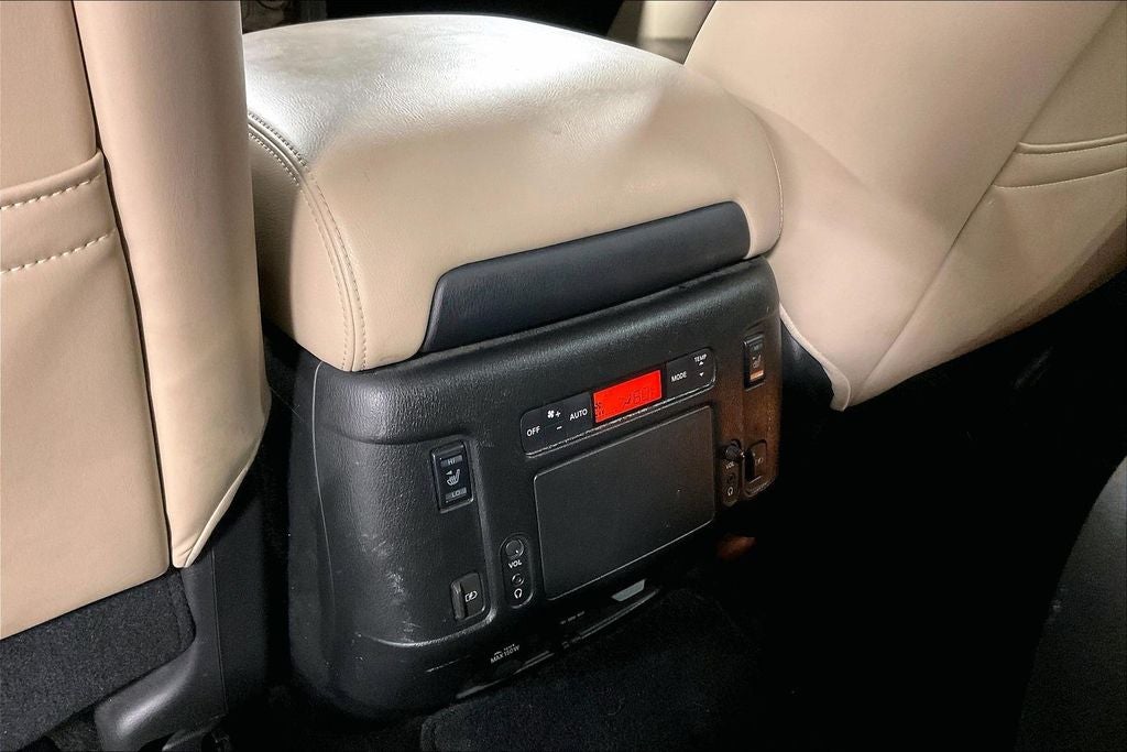 2019 Nissan Armada Platinum