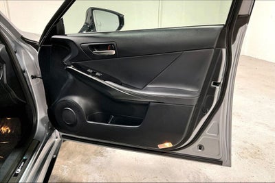 2024 Lexus IS 300 F Sport Design