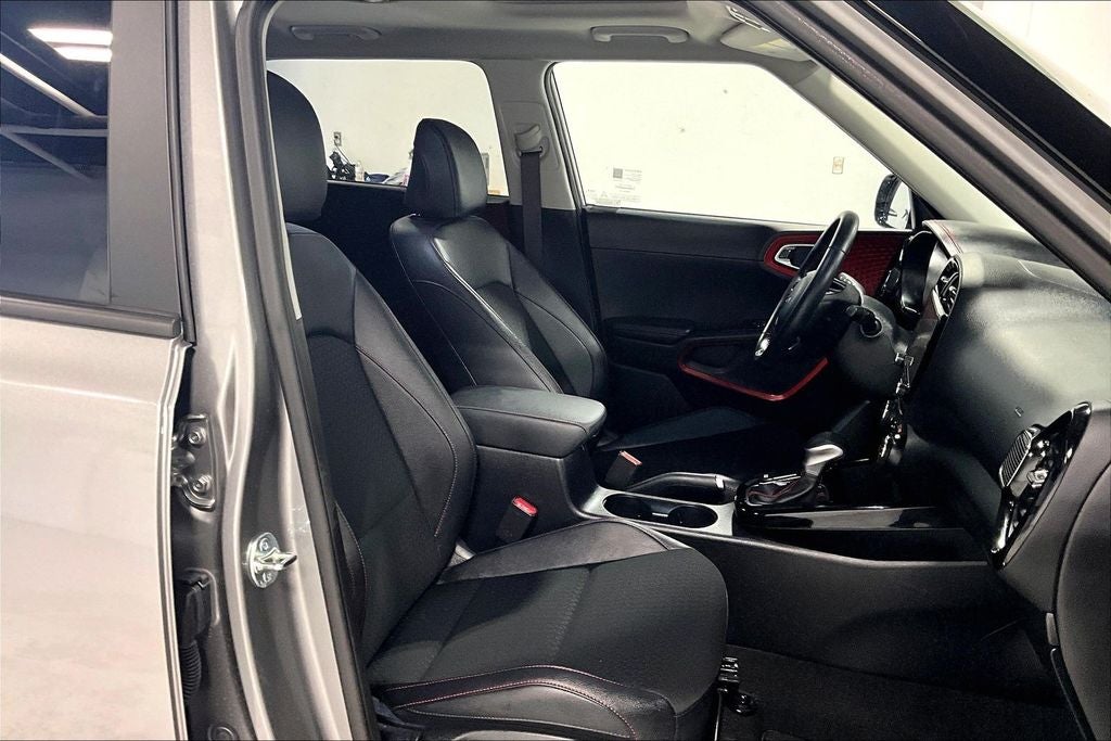 2025 Kia Soul GT-Line