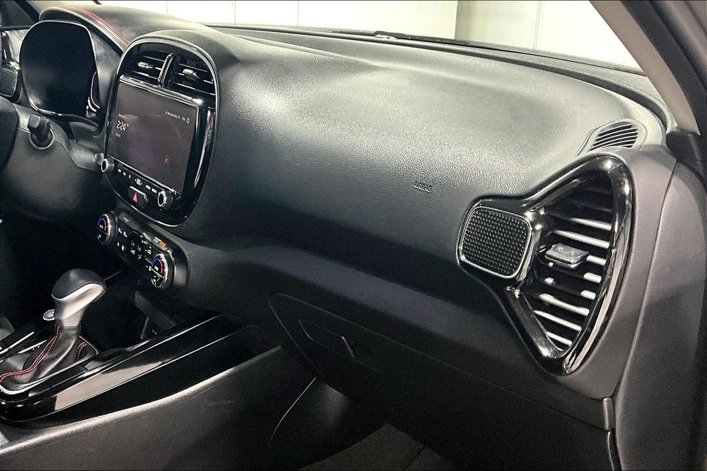 2025 Kia Soul GT-Line