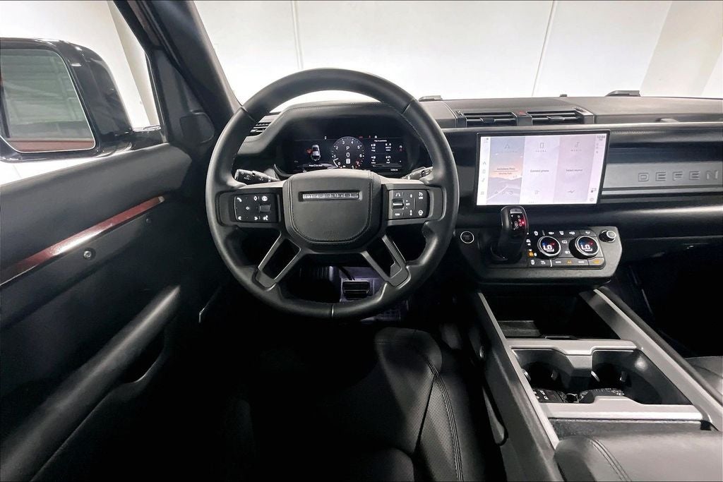 2025 Land Rover Defender 110 Sedona Red