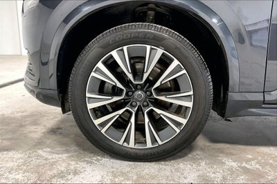 2021 Volvo XC90 T5 Momentum