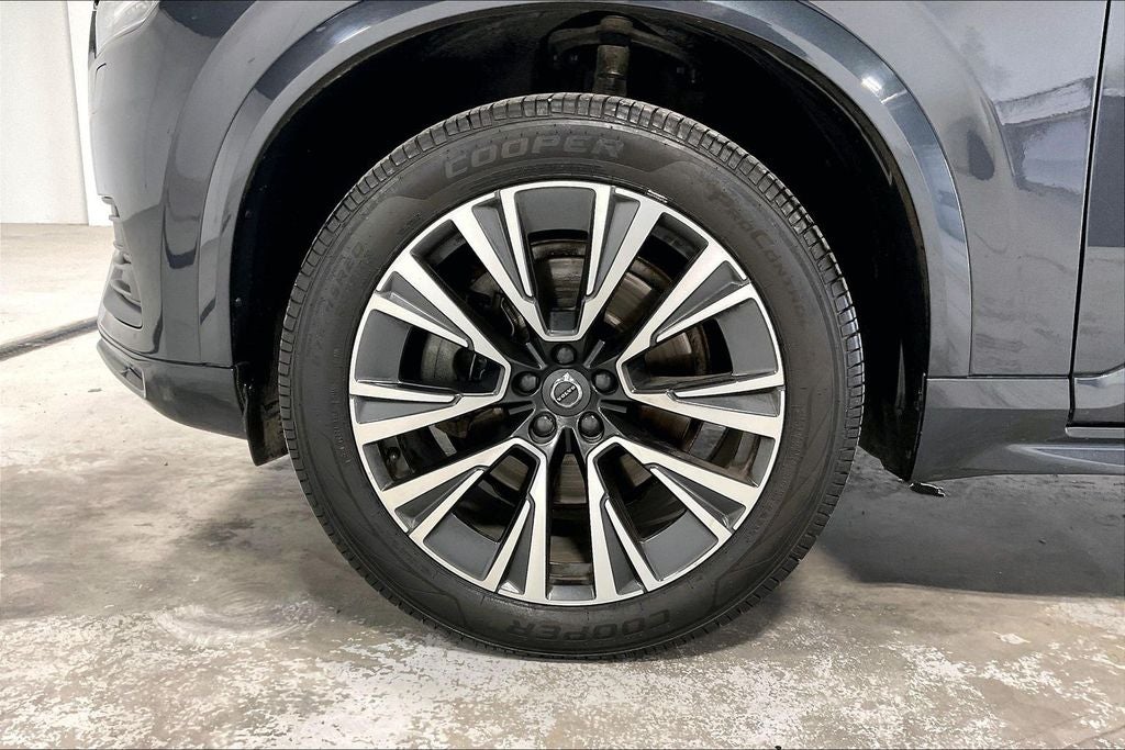 2021 Volvo XC90 T5 Momentum