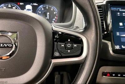 2021 Volvo XC90 T5 Momentum
