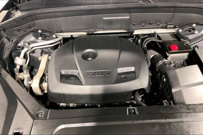 2021 Volvo XC90 T5 Momentum