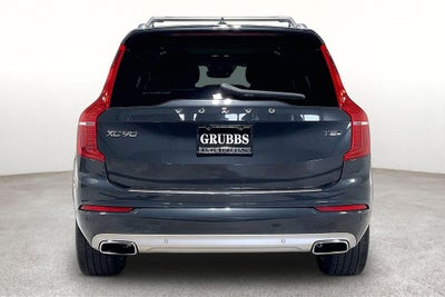 2021 Volvo XC90 T5 Momentum