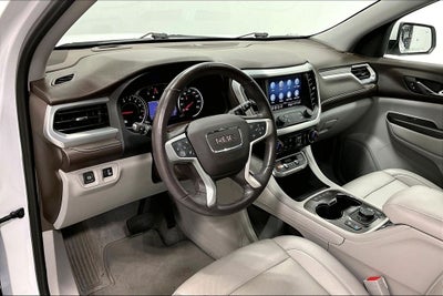 2022 GMC Acadia SLT