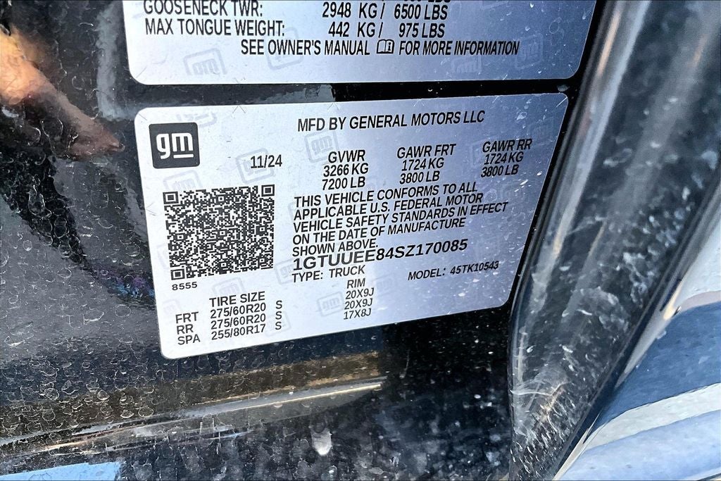 2025 GMC Sierra 1500 AT4