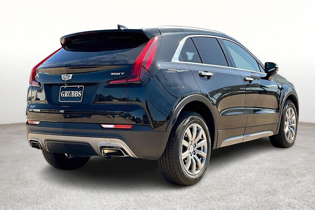 2021 Cadillac XT4 Premium Luxury