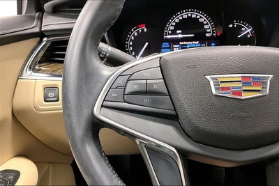 2017 Cadillac XT5 Base