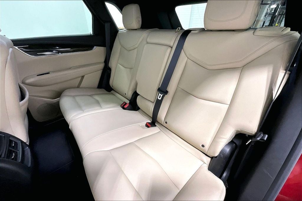 2017 Cadillac XT5 Base