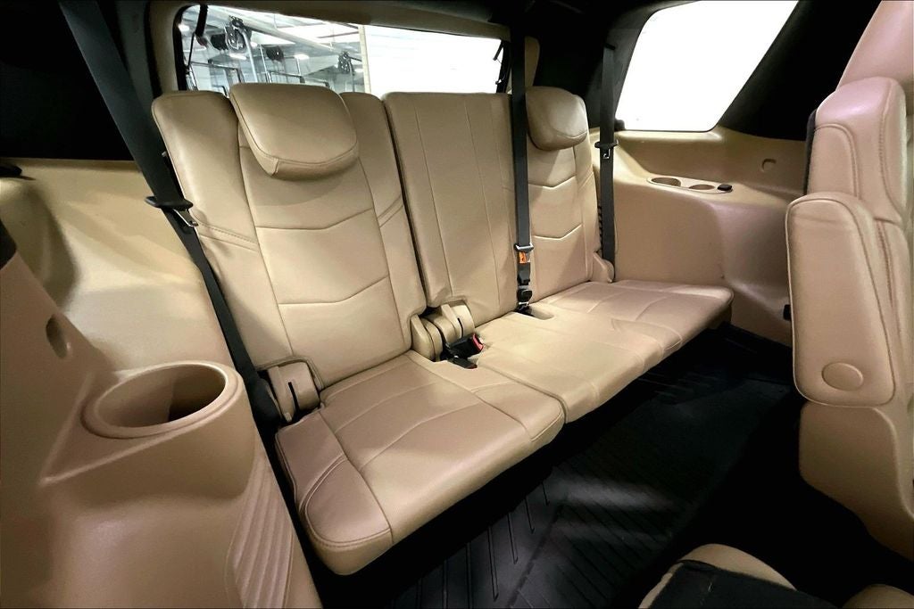 2020 Cadillac Escalade Platinum Edition