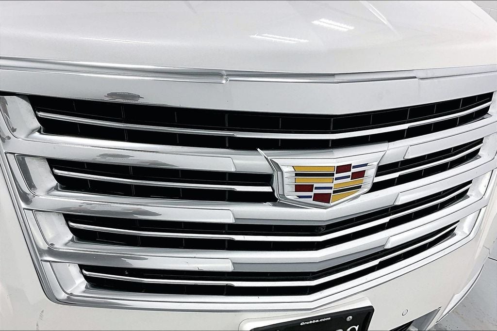 2020 Cadillac Escalade Platinum Edition