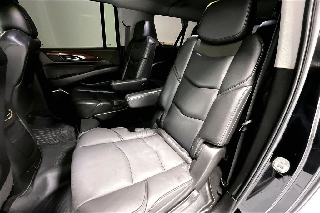 2019 Cadillac Escalade ESV Luxury